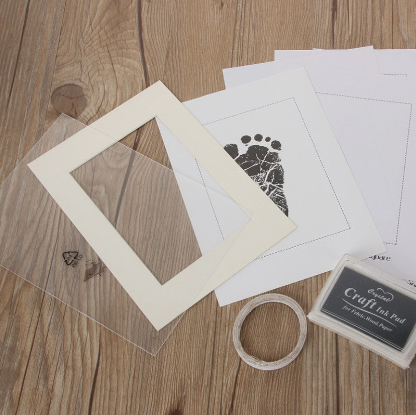 Newborn hand and foot print mud kit