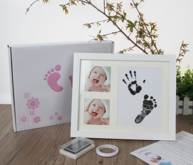 Newborn hand and foot print mud kit